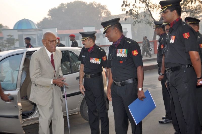 commemorationparade31jan2011025.jpg