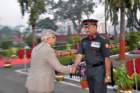 commemorationparade31jan2011034_small.jpg