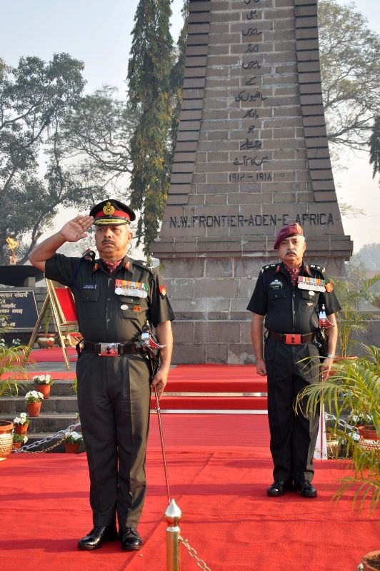 commemorationparade31jan2011109.jpg