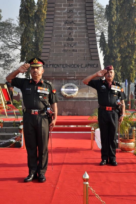 commemorationparade31jan2011273.jpg