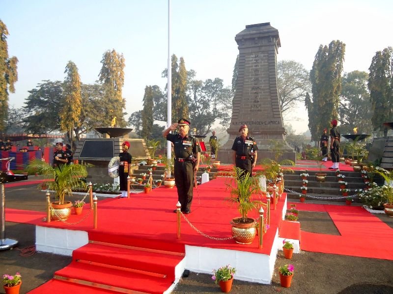 commemorationparade31jan2011465.jpg